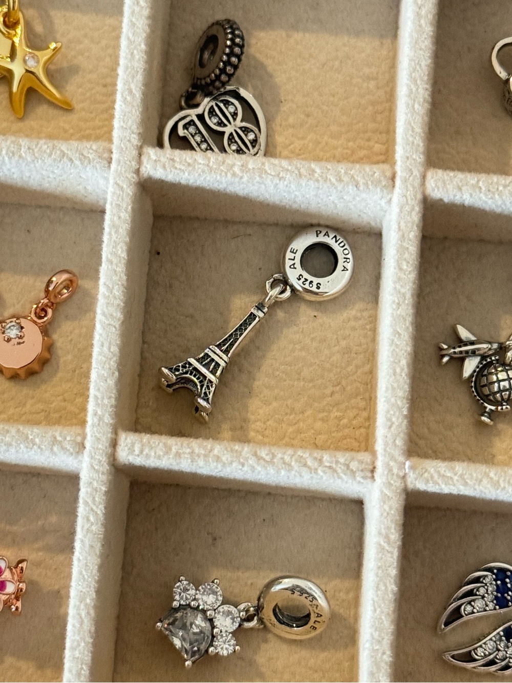 Pandora silver Eiffel Tower charm